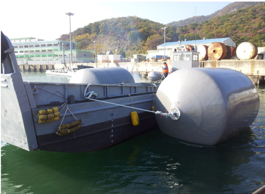 Πιστοποιητικό CCS Προσαρμοσμένο χρώμα EVA αφρό γεμάτο φεντερ για σκάφος και αποβάθρα