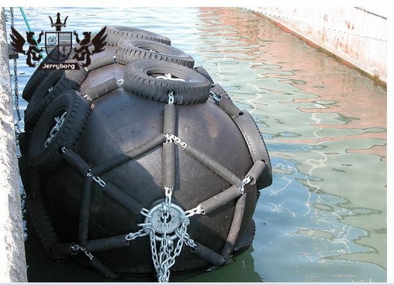 Πρότυπο ISO 17357 50kPa/80kPa Yokohama Rubber Fender με ελαστικό και αλυσίδα Marine Floating Fender