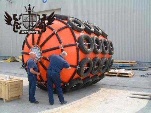 Πρότυπο ISO 17357 50kPa/80kPa Yokohama Rubber Fender με ελαστικό και αλυσίδα Marine Floating Fender