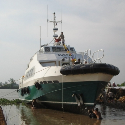 Χρήσιμο κιγκλίδωμα αφρού Workboat για το θαλάσσιο κιγκλίδωμα πολυουρεθάνιου σκαφών