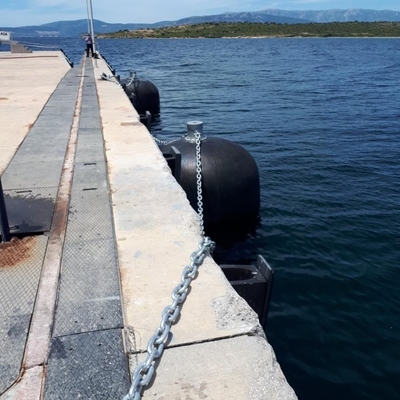 2.5m× 4.0m υδρο πνευματικό κιγκλίδωμα που επιπλέει το υδρο υποβρύχιο κιγκλίδωμα