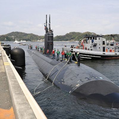 Προσαρμοσμένο κάθετο διογκώσιμο πνευματικό λαστιχένιο κιγκλίδωμα