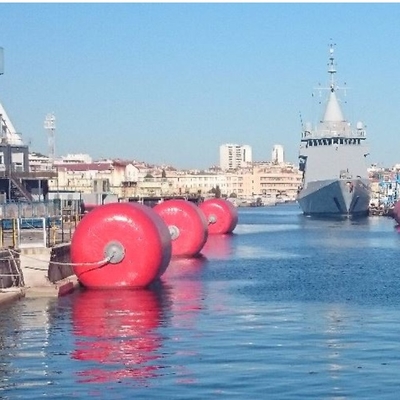 Θαλάσσιο γεμισμένο αφρός κιγκλίδωμα πολυουρεθάνιου προστασίας αποβαθρών σκαφών